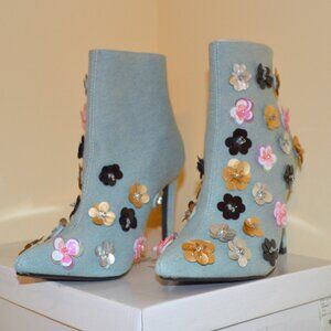 NWT Cape Robbin 7 Light Blue Denim Booties Stiletto Heels